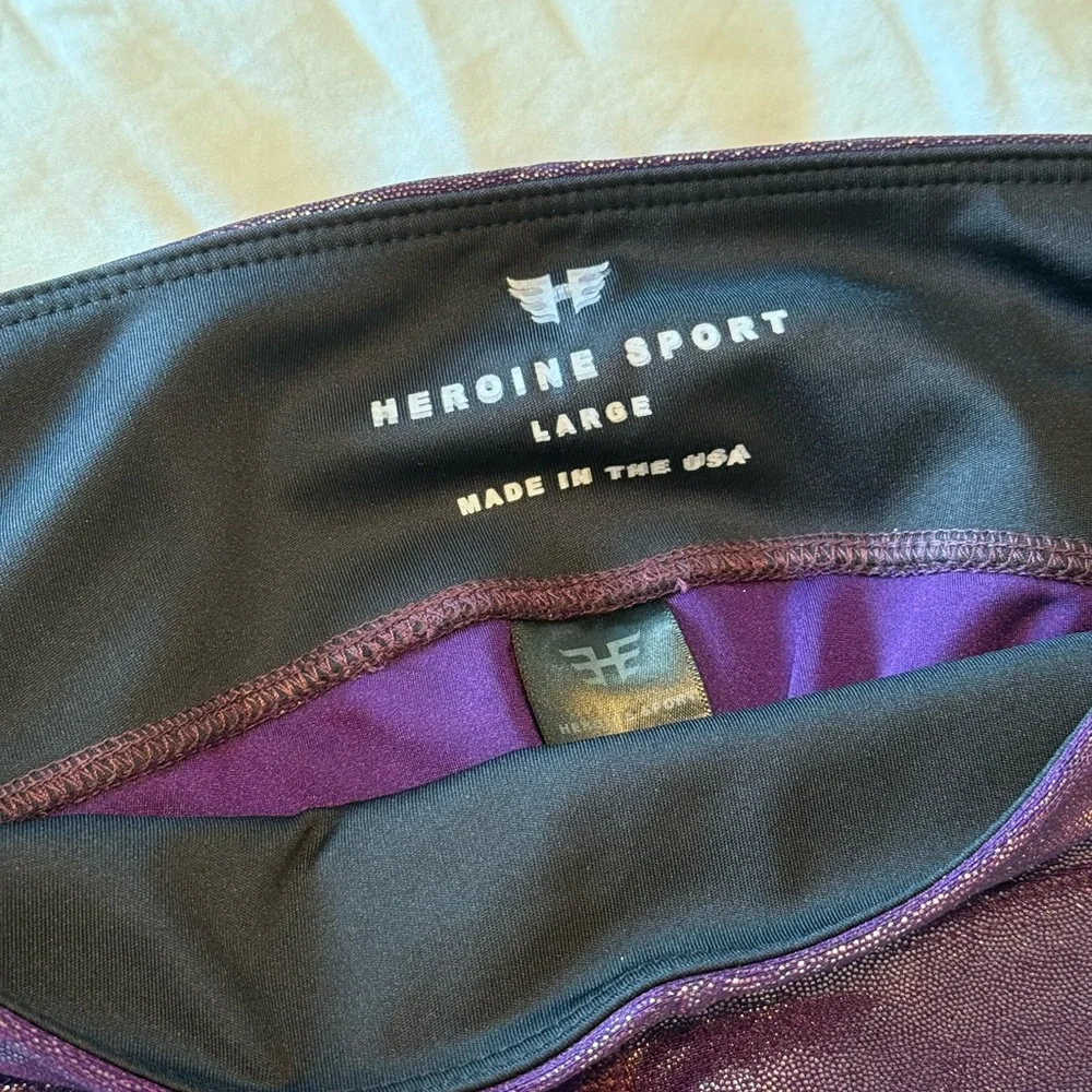 Heroine Sport Metallic Purple Leggings and Top Set - Picture 3 of 3